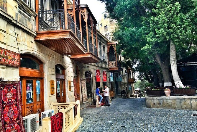 3 day tour in Azerbaijan - visit most of sightseeings - Day 1: Baku from the Old City to the Caspian