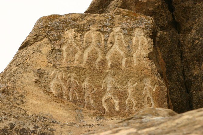 3 Days Baku Tour: Visit must-see places in our group tours - Ateshgah explains Baku’s sacred fire