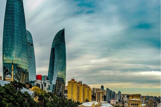 4 days Baku - Sheki tour in Azerbaijan - Baku Boulevard, Little Venice, and the Caspian side