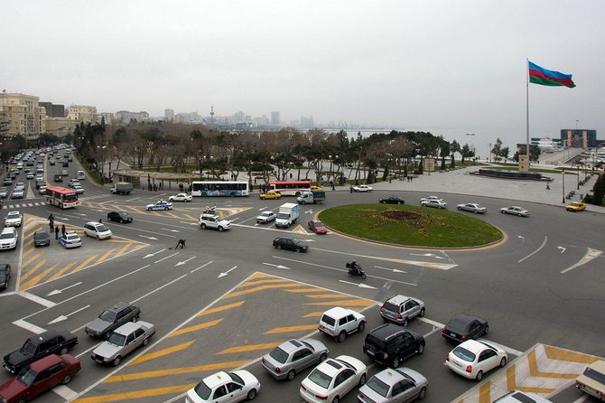 4 Days Tour: Airport Pickup + Old City + Night Tour + Day Trip Baku + Gabala - Guides, vehicles, and the practical details