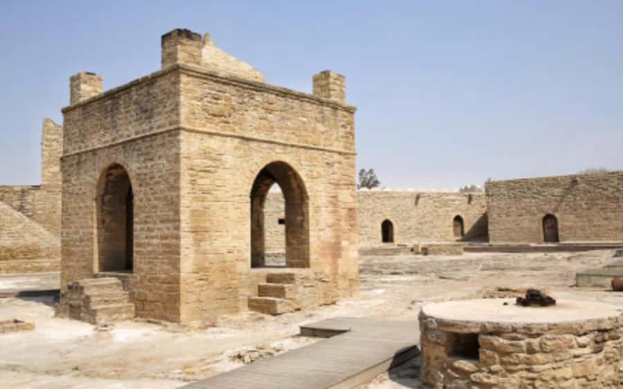 Ateshgah Fire temple and Burning mountain tour - Ateshgah Fire Temple and the meaning of the flame