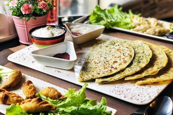 Azerbaijani Cuisine Tour - The guide’s role makes the difference