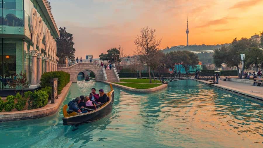 Baku City Tour: Explore the Heart of Azerbaijan - Carpet Museum, Nizami Street, and the final return