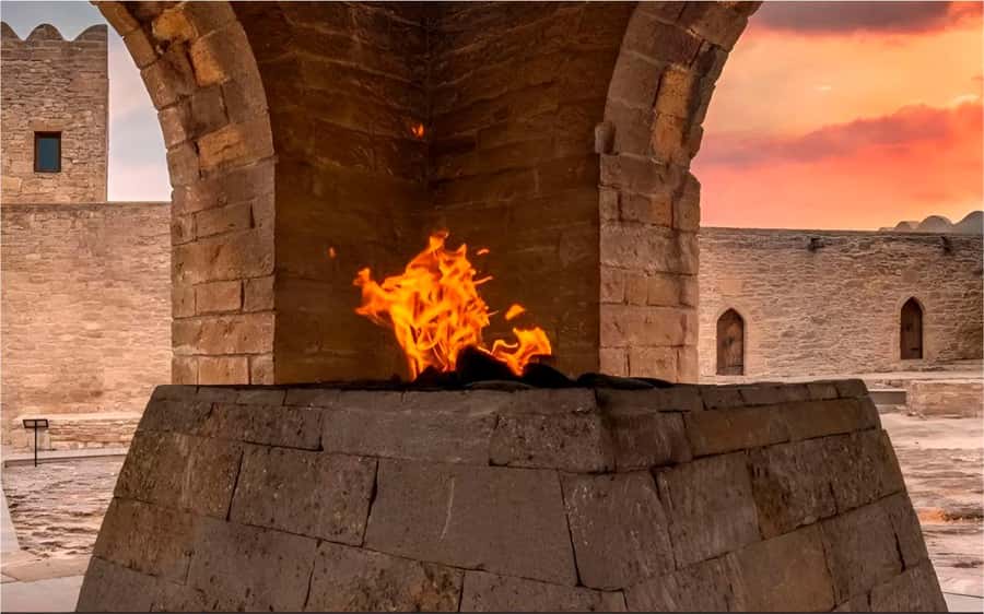 Baku: Gobustan Absheron Tour Entry Tickets included - Gobustan: Stone Age stories carved into rock