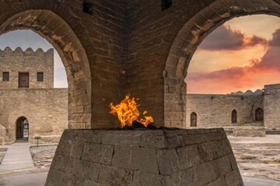 Baku: Gobustan-Absheron Tour with Hotel PICK UP and DROP OFF - Ateshgah Fire Temple and the stories of sacred flame