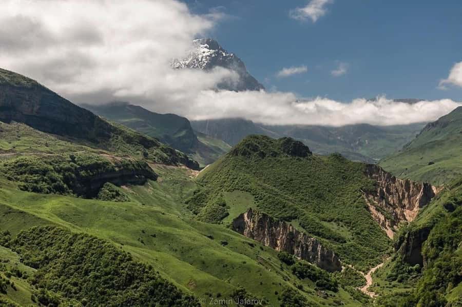 Baku: Guba-Shahdag Resort-Candy Mountain and Laza Waterfall - The long ride back to Baku