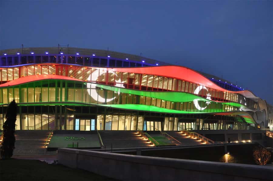 Baku Lights Night Tour with Hotel Pickup - Highland Park and the Flame Towers