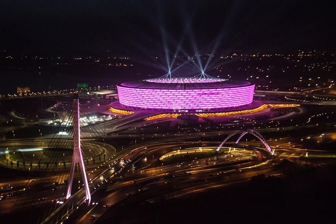 Baku Lights: the Night Tour illuminated by Baku lights - Seeing the Flame Towers from the right angle
