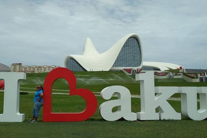Baku Modern City & Old Town Private Tour - Little Venice and a Short Waterfront Pause