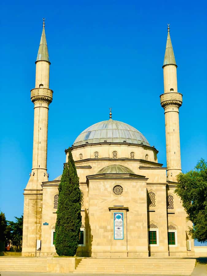 Baku: Night Panoramic Group Tour with Flame Towers 1 - The Alley of Martyrs, a quieter stop
