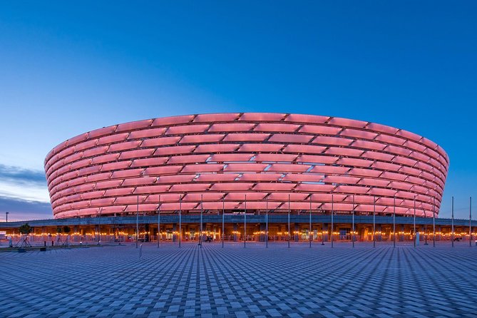 Baku night tour - Who will enjoy this evening most