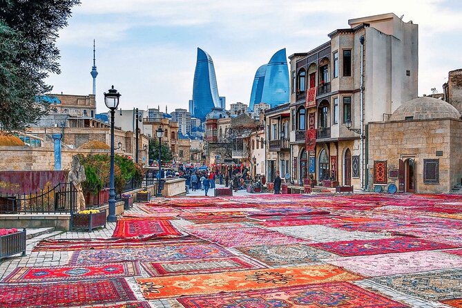 Baku Old City (Icherisheher) Group Tour - Finding the Maiden Tower among the narrow lanes