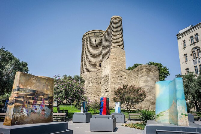 Baku Old City (Icherisheher) Group Tour - Letting the guide make sense of the Inner City