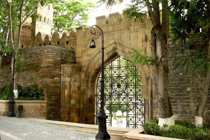 Baku Old City Tour - Bukhara Caravanserai and the Silk Road connection