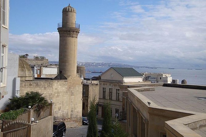 Baku Old City Tour - Miniature Books Museum: the route’s most unusual stop