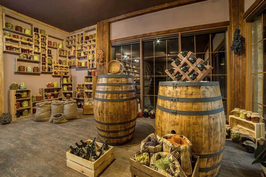 Baku: Organic Winery Tour in Shamakhi with Local Lunch - Local lunch after the winery