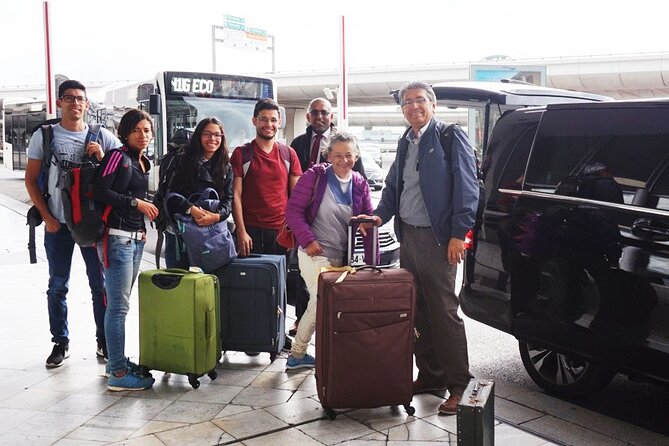 Baku Private Airport Transfer - From Heydar Aliyev Airport to Baku in about 40 minutes