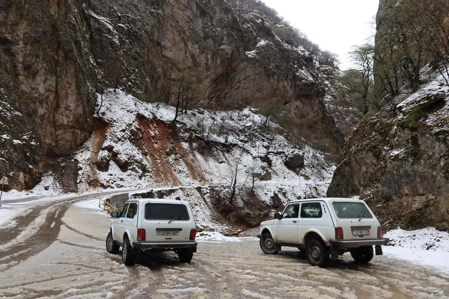 Baku: Quba Khinaliq Group Tour, Free Gobustan Absheron Tour - Gachrash forest offers a quiet change of pace