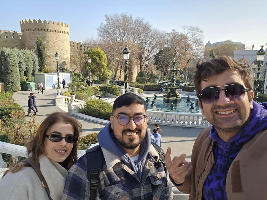 Baku: Stunning Walking Tour of Historical and Modern City - Icherisheher: Baku’s stone-built heart