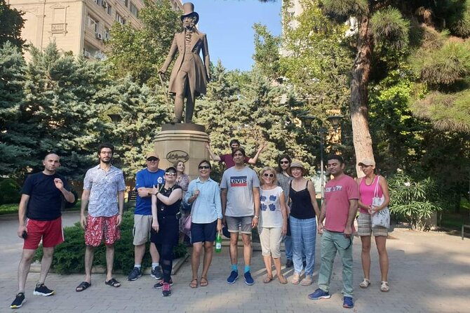 Coolest Baku Walking Tour - Palaces, independence, and the House of Baku Khans