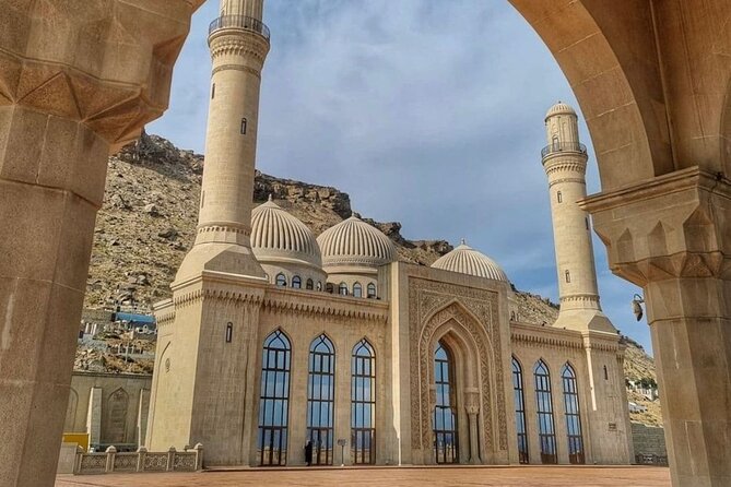 Day Trip in Baku - Ateshgah Fire Temple and the old fire worship tradition