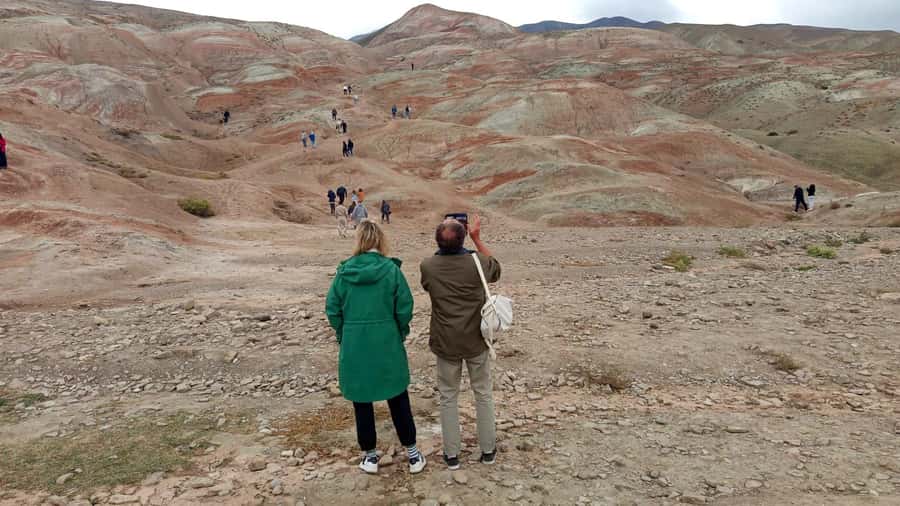 From Baku: 3-hour Candy Mountains Trip - Seeing the Pink and Yellow Rock Layers