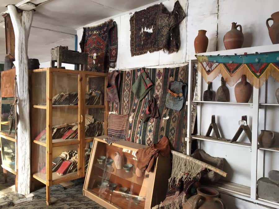 From Baku: Quba and Khinaliq Village Tour - What the small group changes