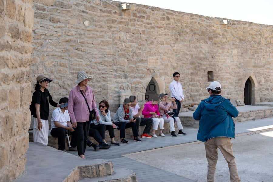 From Bakü: Sightseeing - Ateshgah - Yanardag - Gobustan - Gobustan Open Air Rock Museum and ancient drawings