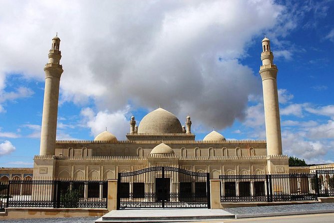 Gabala + Shamakhi tour (by Old City Tours) - Shamakhi’s Juma Mosque: a short historical stop