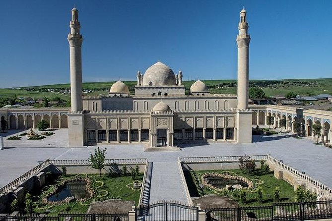 Gabala-Sheki Tour 2 Days, 1 Night (All Inclusive) - Sheki’s palace is the cultural high point