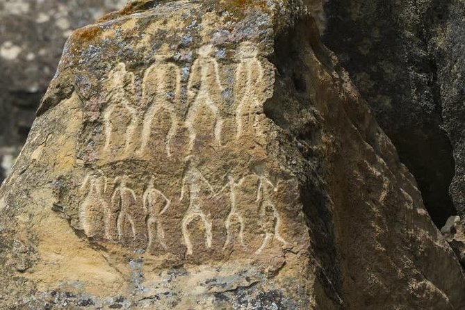 Gobustan+Absheron Day Trip - Gobustan’s carvings, caves, and open stone