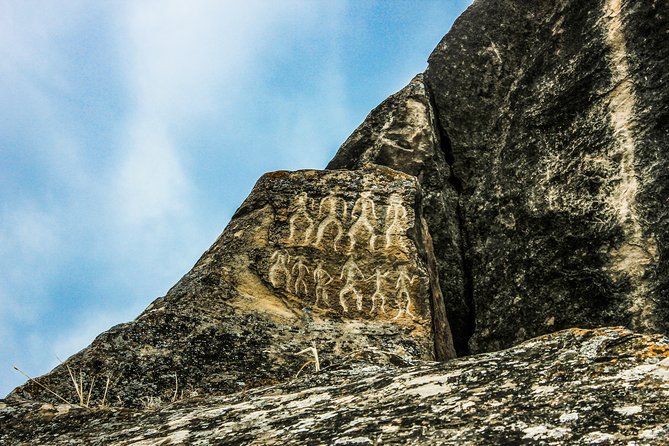 Gobustan and Mud volcanoe GROUP TOUR - Who will enjoy this half-day tour most