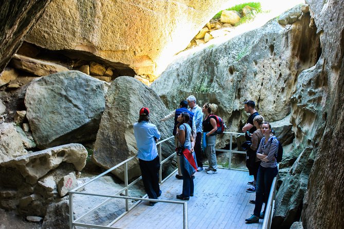 Gobustan and Mud volcanoes PRIVATE TOUR - Who will enjoy this experience most