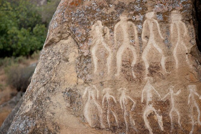 Gobustan-Mud Volcan-Fire Temple and Mountain Tour/Entrance inc - Gobustan rock art puts the region in human perspective