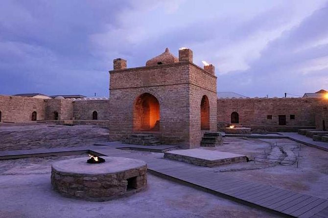 Gobustan, Mud Volcano, Burning Mountain and Fire Temple Tour - How the timing works in real life