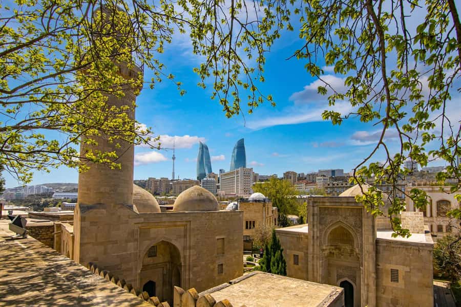 Heartbeat of Baku: Old & Modern City Walk (Group or Private) - Along Seaside Boulevard and the Caspian