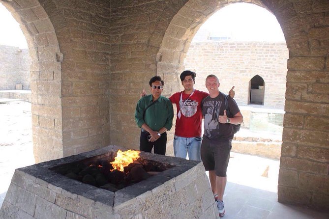 Mystic Ateshgah and Yanar Dag Tour - The guide is a major part of the value