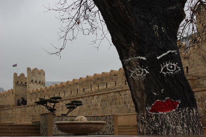 Old and Modern Baku City Private Tour - Baku Boulevard connects oil-era history with the sea