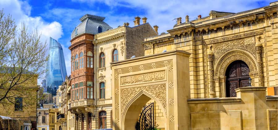 Old and Modern Baku City Tour - Why this Baku tour works as a first look