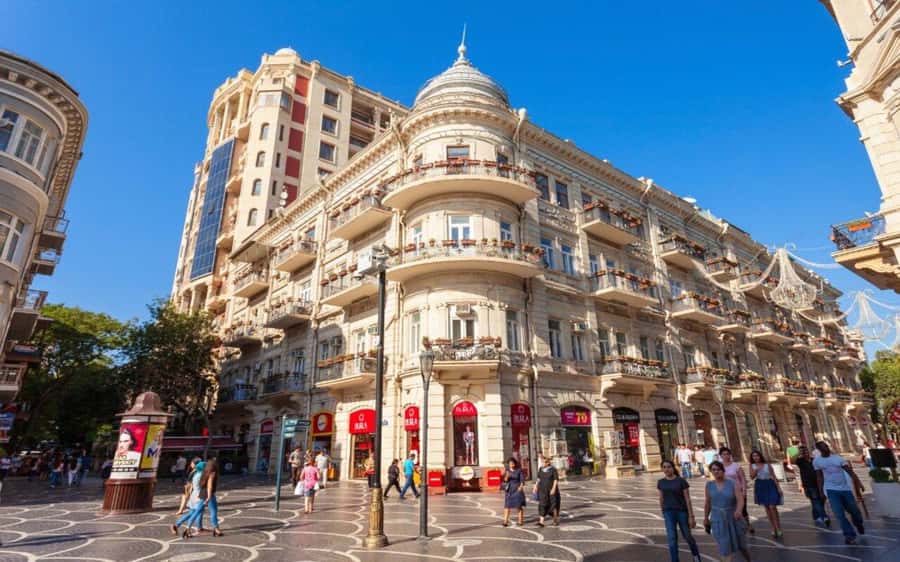 Private Baku City - What the $70 price really covers