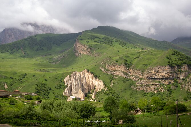 Private Hike through Magic Valley to Laza waterfalls - Qusar lunch: practical fuel before the trail