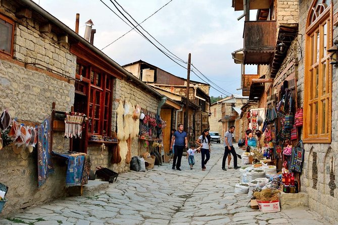 Shamakhi & Lahij Tour - What the $130 price covers