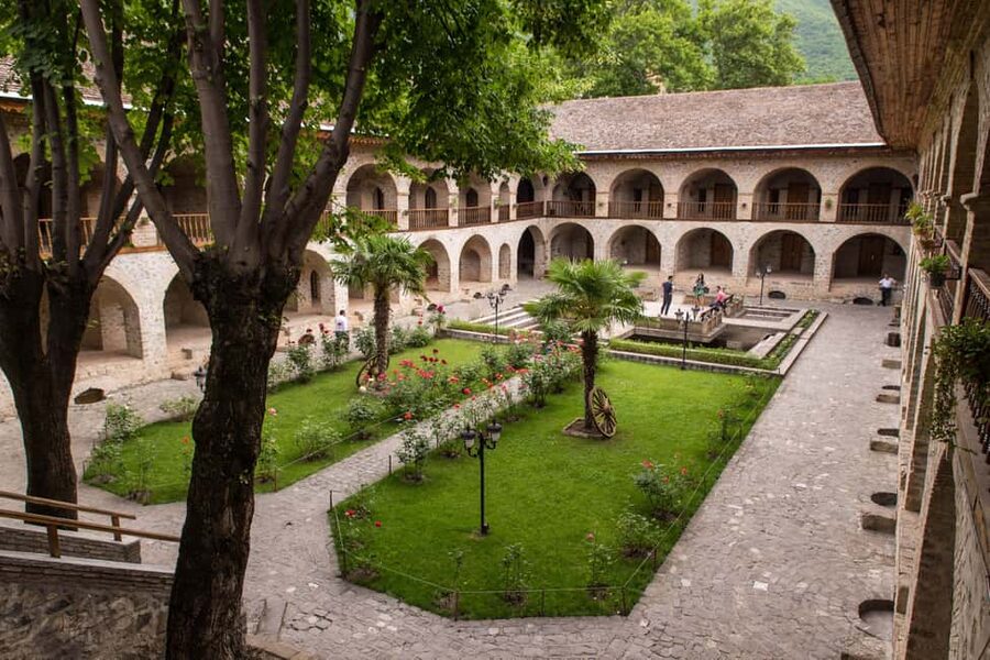 Sheki group Tour from Baku with guide - Why Sheki makes a worthwhile day from Baku