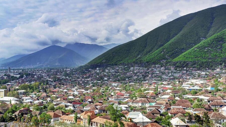 Sheki group Tour from Baku with guide - The Karvansaray and Sheki’s Silk Road past