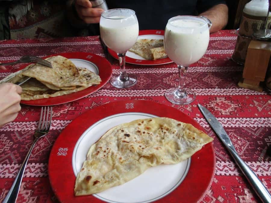 Taste of Azerbaijan: Cuisine Tour with Snacks and Dinner - Tea, murabba, and baklava on Baku Boulevard